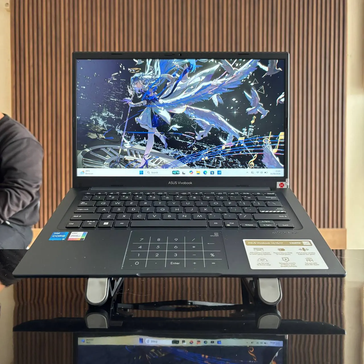 bagian depan asus vivobook x1404va