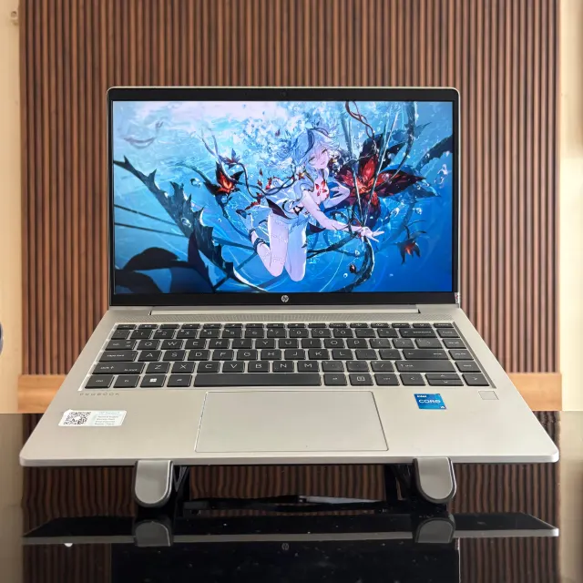bagian depan hp probook 440 g9